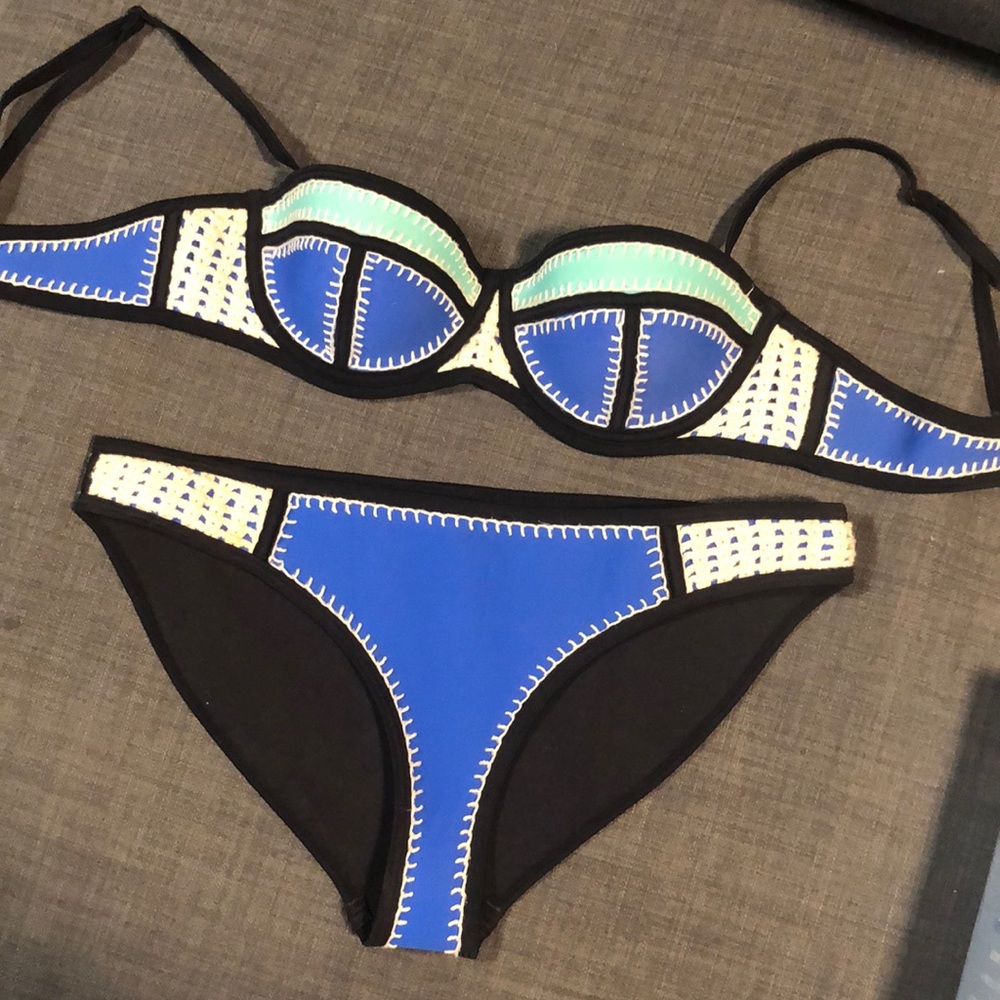 TRIANGL Bikini